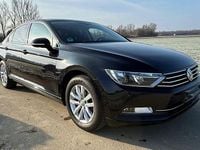 Gebraucht VW Passat Comfortline 125 PS (91 kW) 2018 Schwarz Limousine