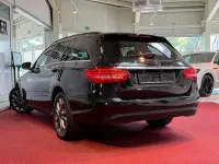 Gebraucht Mercedes C220 170 PS (125 kW) 2018 Schwarz Kombi