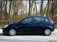 Gebraucht Ford Fiesta 60 PS (44 kW) 2004 Blau Kleinwagen