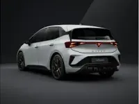 Neu Cupra Born 139 kW (190 PS) 2026 Weiß (glacial white metallic) Kleinwagen