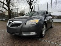 Gebraucht Opel Insignia 131 PS (96 kW) 2011 Grau Kombi