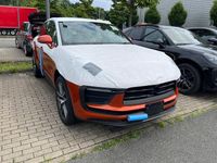 Neu Porsche Macan 265 PS (194 kW) 2026 Rot SUV