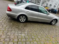 Gebraucht Mercedes E220 Classic 150 PS (110 kW) 2005 Grau Limousine