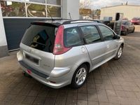 gebraucht Peugeot 206 SW Kombi 1.4 Benzin |TÜV 10/25 | AHK