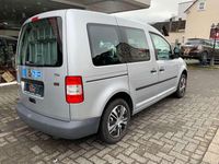Gebraucht VW Caddy 105 PS (77 kW) 2010 Reflexsilber metallic Van / Kleinbus