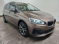 Gebraucht BMW 216 Active Tourer Advantage 116 PS (85 kW) 2018 Jucarobeige Van / Kleinbus