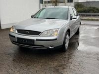 Gebraucht Ford Mondeo 120 PS (88 kW) 2002 Silber Kleinwagen