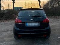 Gebraucht Kia Venga Spirit 125 PS (91 kW) 2010 Schwarz Kleinwagen
