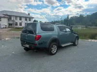Gebraucht Mitsubishi L200 Top 136 PS (100 kW) 2007 Grau Pickup