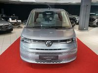 Gebraucht VW Multivan 136 PS (100 kW) 2023 Grau Van