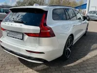 Gebraucht Volvo V60 Plus 398 PS (292 kW) 2024 Weiß Kombi