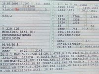 Gebraucht Mercedes V220 122 PS (89 kW) 2000 Silber Van / Kleinbus