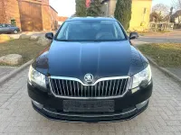 Gebraucht Skoda Superb Exclusive 170 PS (125 kW) 2014 Schwarz Kombi