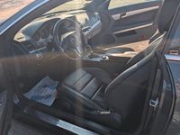 Gebraucht Mercedes E220 170 PS (125 kW) 2013 Grau Coupé