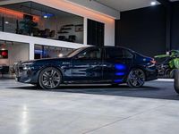 Gebraucht BMW M760e Executive 571 PS (419 kW) 2023 Schwarz Limousine