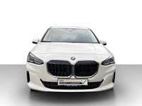 Gebraucht BMW 220 Active Tourer 156 PS (114 kW) 2025 Weiß Van / Kleinbus