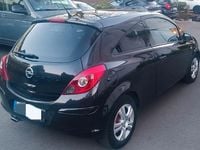 Second-hand Opel Corsa 83 CP (61 kW) 2012 Negru Hatchback