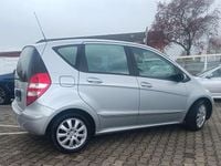Gebraucht Mercedes A200 Elegance 140 PS (102 kW) 2005 Silber Van / Kleinbus