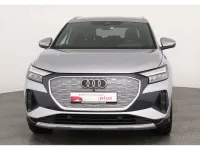 Używany Audi Q4 e-tron Ambiente 250 kW (340 KM) 2024 Srebrny SUV