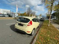 Gebraucht Ford Fiesta 96 PS (70 kW) 2009 Beige Kleinwagen