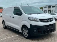 Gebraucht Opel Vivaro-e Combi 120 PS (88 kW) 2021 Weiß Van / Kleinbus