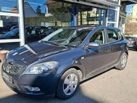 Gebraucht Kia Ceed 90 PS (66 kW) 2010 Grau Kleinwagen
