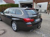 Gebraucht BMW 520 Performance 184 PS (135 kW) 2013 Braun Kombi