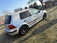 Gebraucht VW Golf IV 105 PS (77 kW) 2000 Silber Kleinwagen