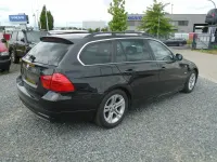 Gebraucht BMW 320 Comfort Edition 170 PS (125 kW) 2010 Schwarz Kombi