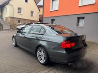 Gebraucht BMW 330 272 PS (200 kW) 2009 Grau Limousine