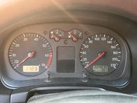 Gebraucht VW Golf IV 75 PS (55 kW) 2001 Silber Kleinwagen