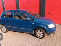 Używany VW Fox 54 KM (39 kW) 2005 Niebieski Hatchback