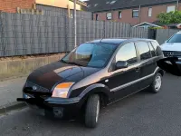 Gebraucht Ford Fusion 80 PS (58 kW) 2009 Schwarz Kleinwagen