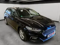 Gebraucht Ford Mondeo Titanium 150 PS (110 kW) 2022 Schwarz Kombi