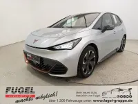 Gebraucht Cupra Born 169 kW (231 PS) 2023 Geysirsilber Kleinwagen