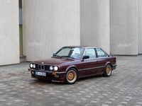 Second-hand BMW 323 150 CP (110 kW) 1983 Roșu
