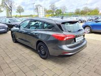 gebraucht Ford Focus Turnier Cool & Connect 1.0EB Cool&Con. Navi/ Alu/ Kamera