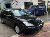 Gebraucht Ford Focus Ambiente 101 PS (74 kW) 2002 Schwarz Limousine