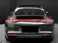 Gebraucht Porsche Panamera 4 E-Hybrid Platinum Edition 462 PS (339 kW) 2023 Vulkangrau Kleinwagen