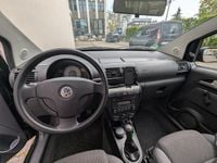 Gebraucht VW Fox 54 PS (39 kW) 2009 Schwarz Kleinwagen
