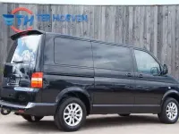 Second-hand VW Transporter 131 CP (96 kW) 2006 Negru Van