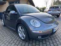 Gebraucht VW New Beetle 150 PS (110 kW) 2006 Grau Kleinwagen