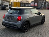 Gebraucht Mini ONE Essential 102 PS (75 kW) 2022 Grau Kleinwagen