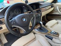 Gebraucht BMW 330 231 PS (169 kW) 2008 Rot Limousine