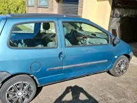 Second-hand Renault Twingo 75 CP (55 kW) 2007 Albastru Hatchback