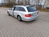 Gebraucht Mercedes E320 224 PS (164 kW) 2007 Silber Kombi