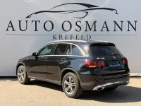 Second-hand Mercedes GLC300e 320 CP (235 kW) 2022 Negru SUV