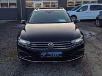 Gebraucht VW Passat GTE 156 PS (114 kW) 2020 Deep black perleffekt (metallic) Kombi
