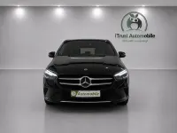 Gebraucht Mercedes B200 163 PS (119 kW) 2020 Schwarz Kleinwagen