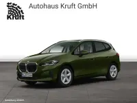 Gebraucht BMW 220 Active Tourer 170 PS (125 kW) 2025 Grün Van / Kleinbus